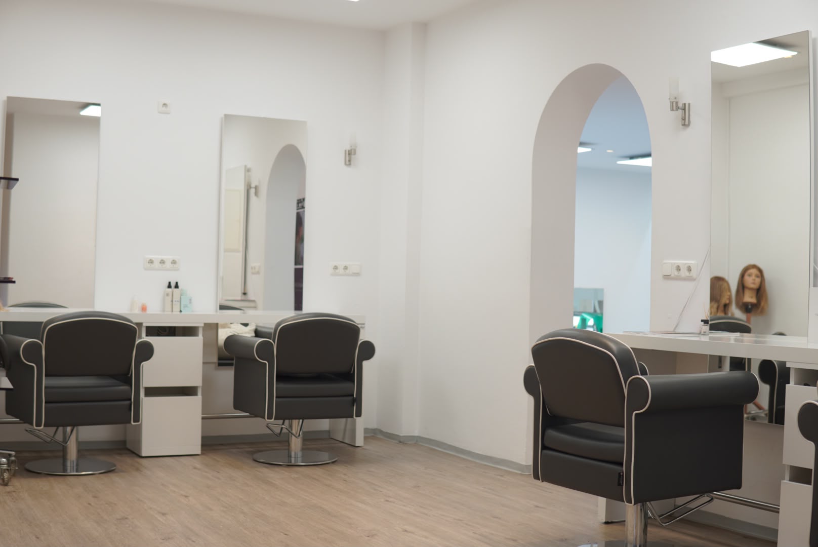 Stylingplätze im Salon Jolié